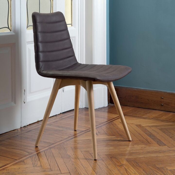 cover.chair.wood.black.jpg